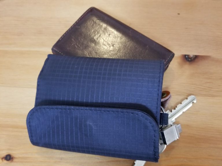 スマホケースを財布代わりにしていた自分が無印のトラベル財布に替えた理由と次にほしい財布 タログタログ